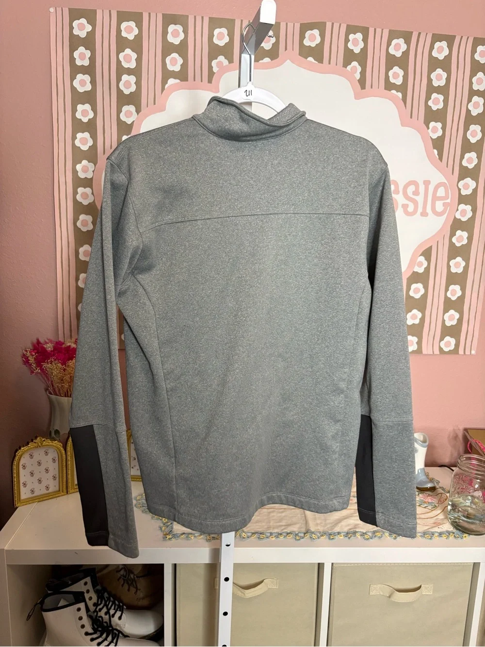 The North Face Men’s Heather Gray Half-Zip Pullover
